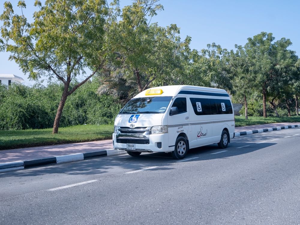 "نقل عجمان": 3031 مستفيدا من خدمات نقل أصحاب الهمم خلال النصف الأول