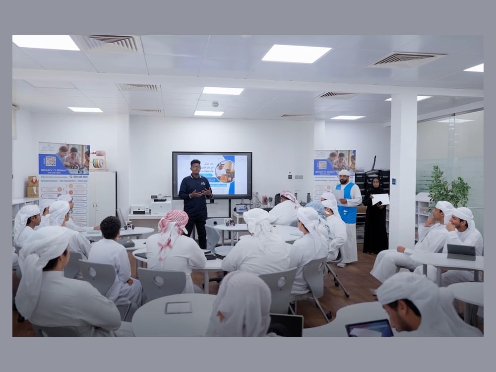 "معاً" تطلق برنامج "المهارات الحياتية" في منطقة العين تماشياً مع عام الأسرة