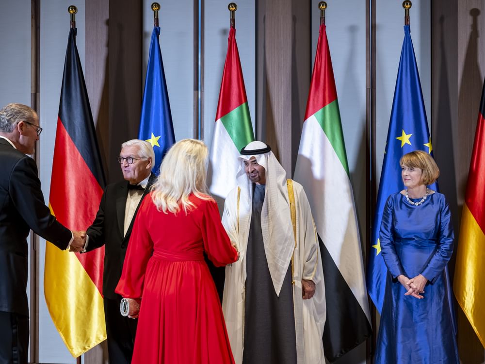 El presidente de Emiratos asiste a un banquete ofrecido por su homólogo alemán con motivo de su visita de Estado