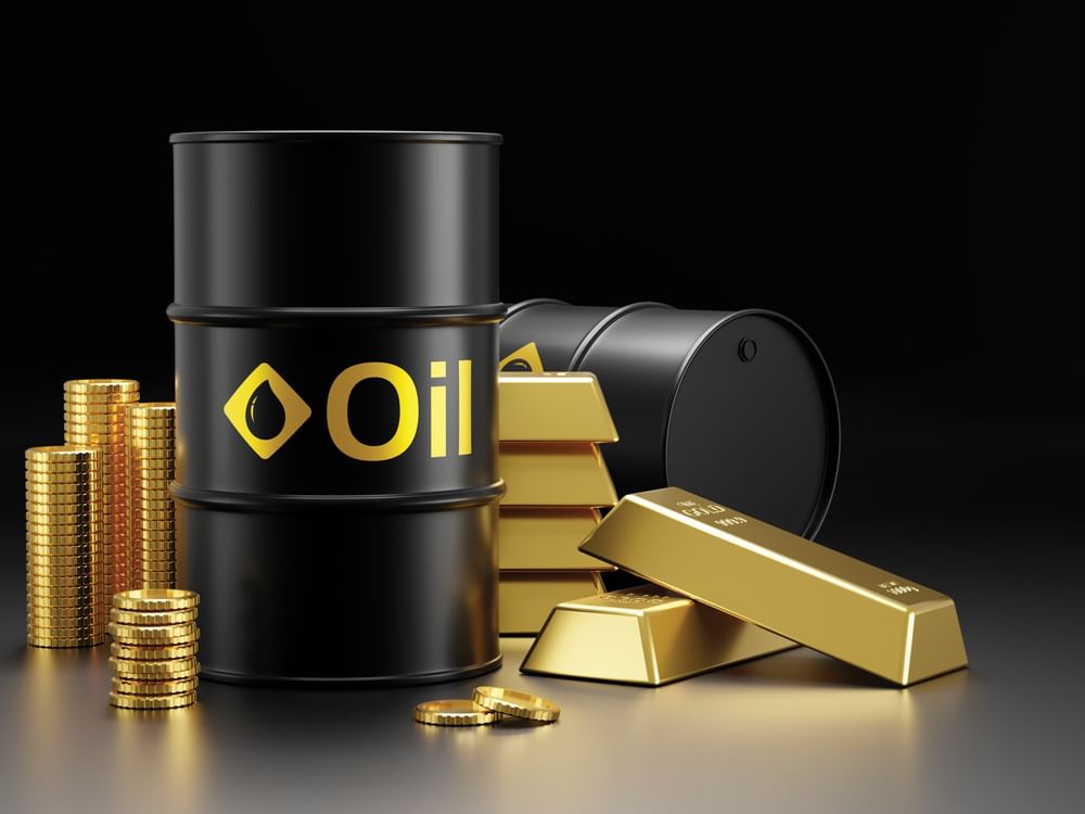 النفط عند أعلى مستوياته في 4 شهور والذهب يتجاوز 5400 دولار للأونصة 