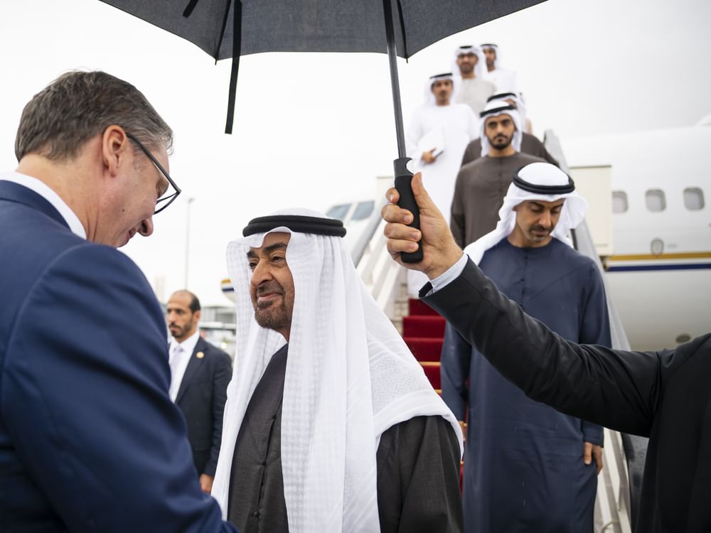 Le Président des Émirats arabes unis arrive en Serbie pour une visite de travail
