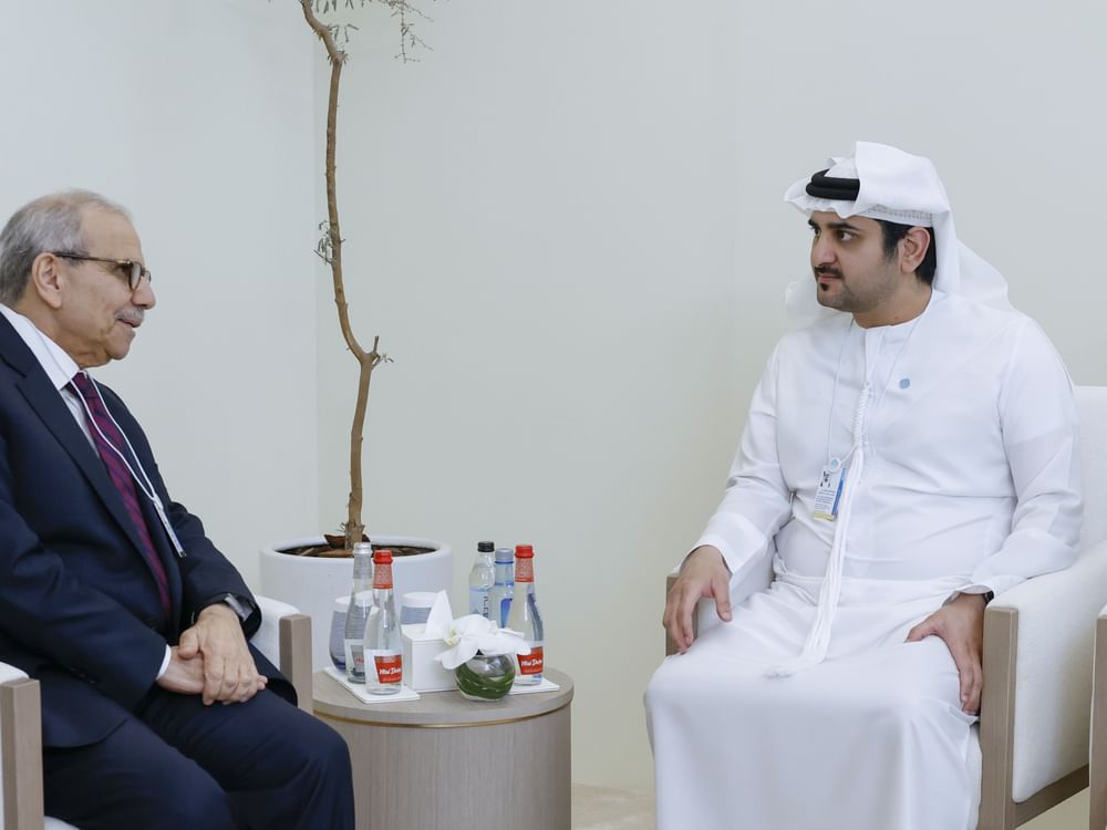 Maktoum bin Mohammed meets with Prime Minister of Lebanon on sidelines of the World Governments Summit