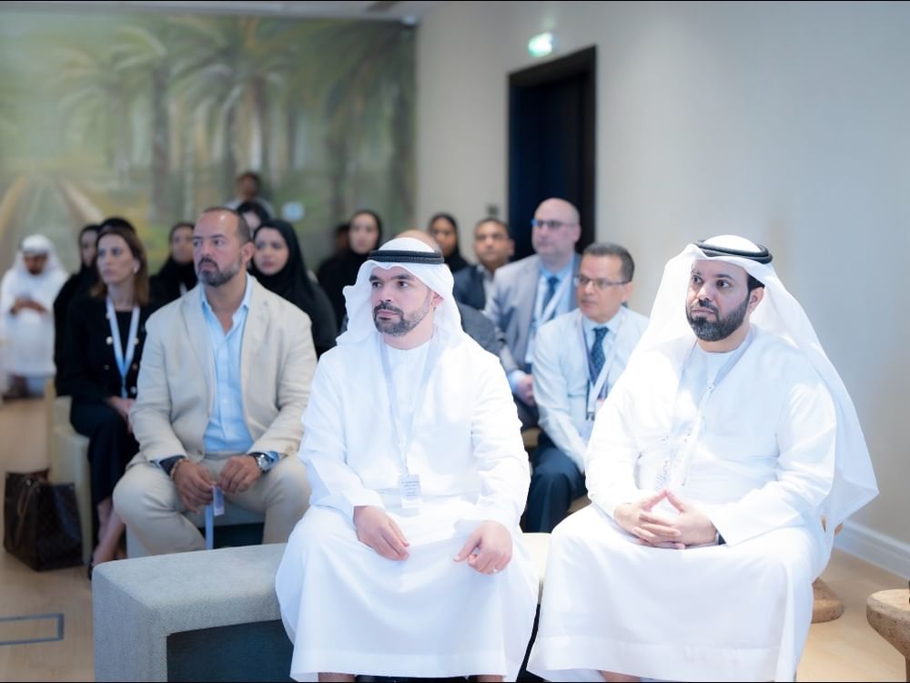 مركز فاطمة بنت مبارك لأبحاث الأمومة والطفولة ينظم خلوة لتطوير أولويات بحثية وطنية