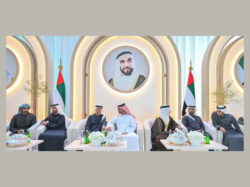 عمار بن حميد يحضر أفراح المزروعي