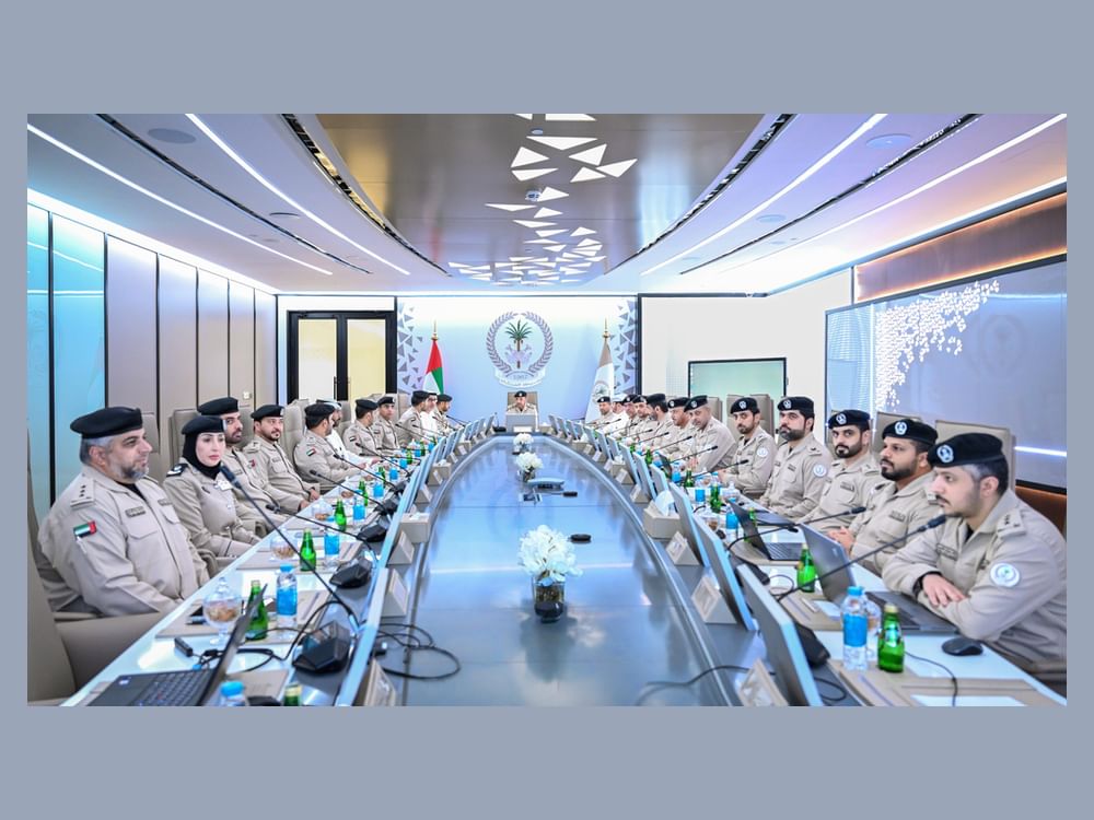 اجتماع لمجلس القيادة العليا بشرطة الشارقة