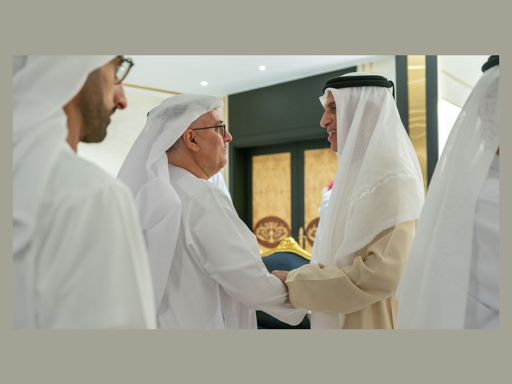 سعود بن صقر يواصل استقبال المهنئين بشهر رمضان بحضور ولي العهد