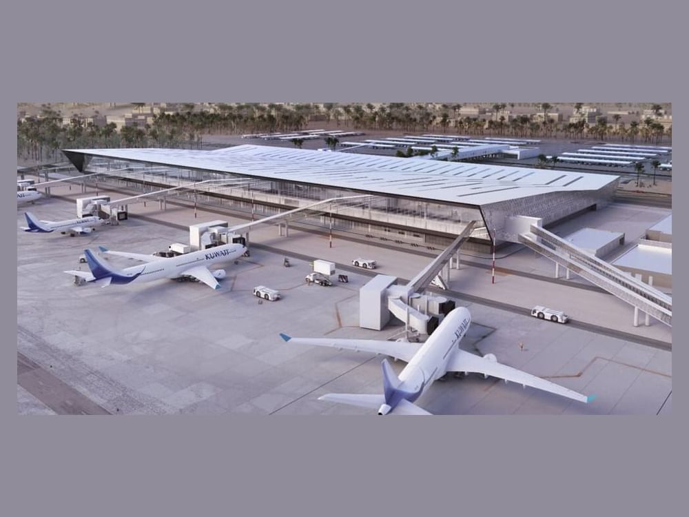 کویت ایئرپورٹ پر ڈرون حملہ، ایندھن کے ذخائر میں آگ بھڑک اٹھی