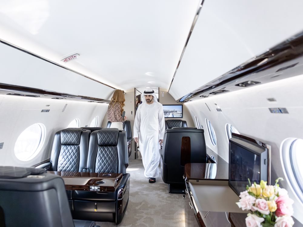 Hamdan bin Mohammed tours Dubai Airshow 2025