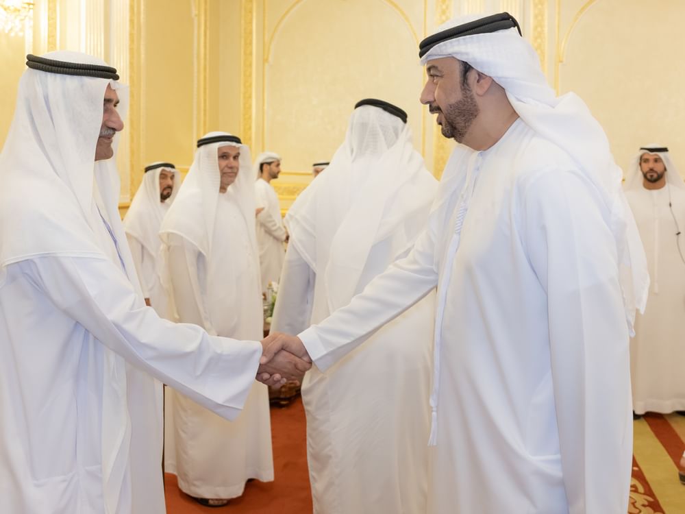 حمد الشرقي يواصل استقبال المهنئين بعيد الأضحى المبارك