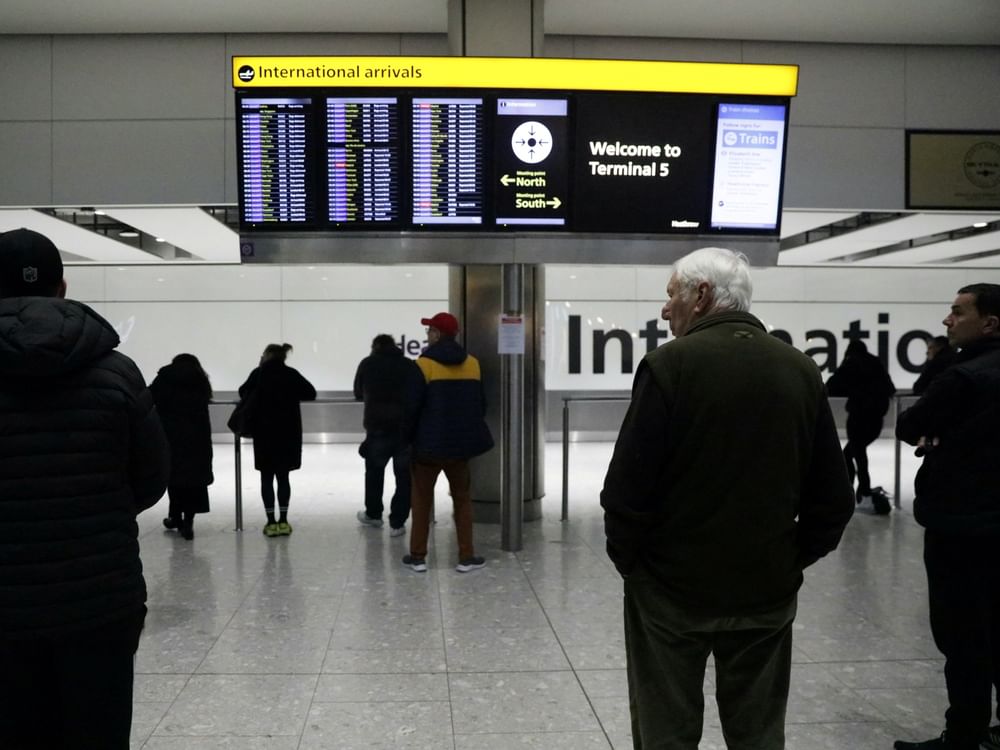 EU begins gradual rollout of digital border system