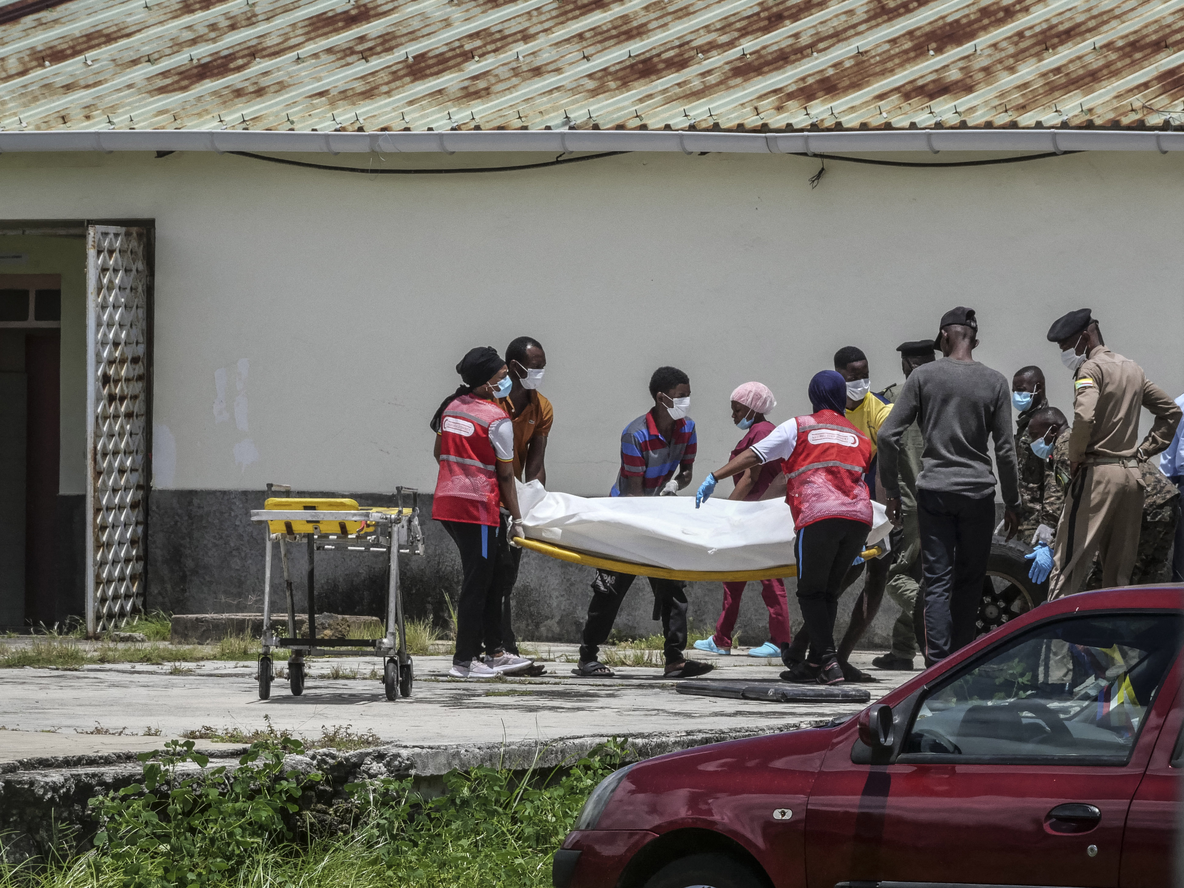 18 African migrants drown off Comoros coast