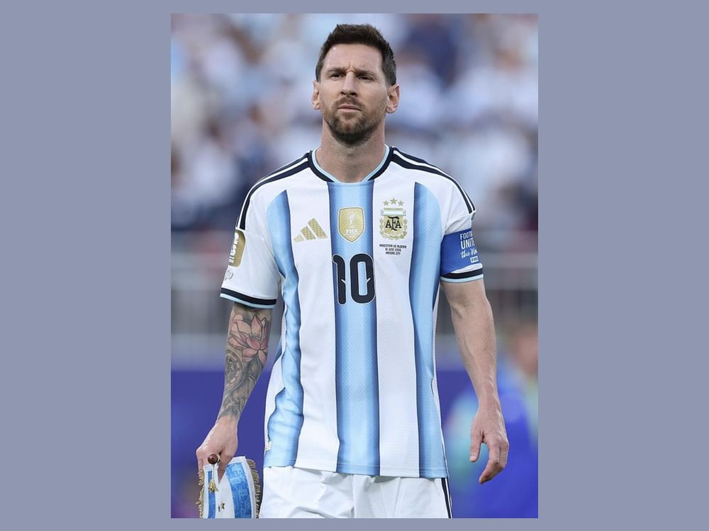  ميسي يعلن اعتزاله اللعب دولياً مع منتخب الأرجنتين