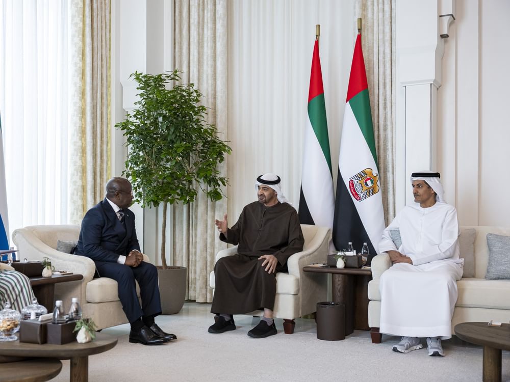UAE President discusses bilateral cooperation with President of Sierra Leone