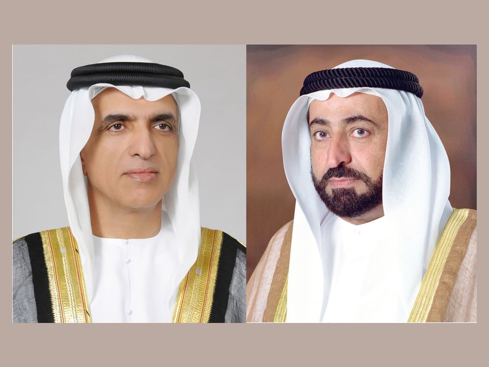 Líderes de Emiratos felicitan al emir de Kuwait por el primer aniversario de su ascenso al trono