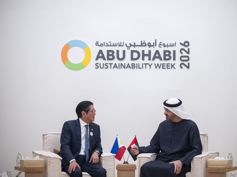 Presidentes dos Emirados Árabes Unidos e das Filipinas se reúnem durante a Semana da Sustentabilidade de Abu Dhabi para revisar relações bilaterais