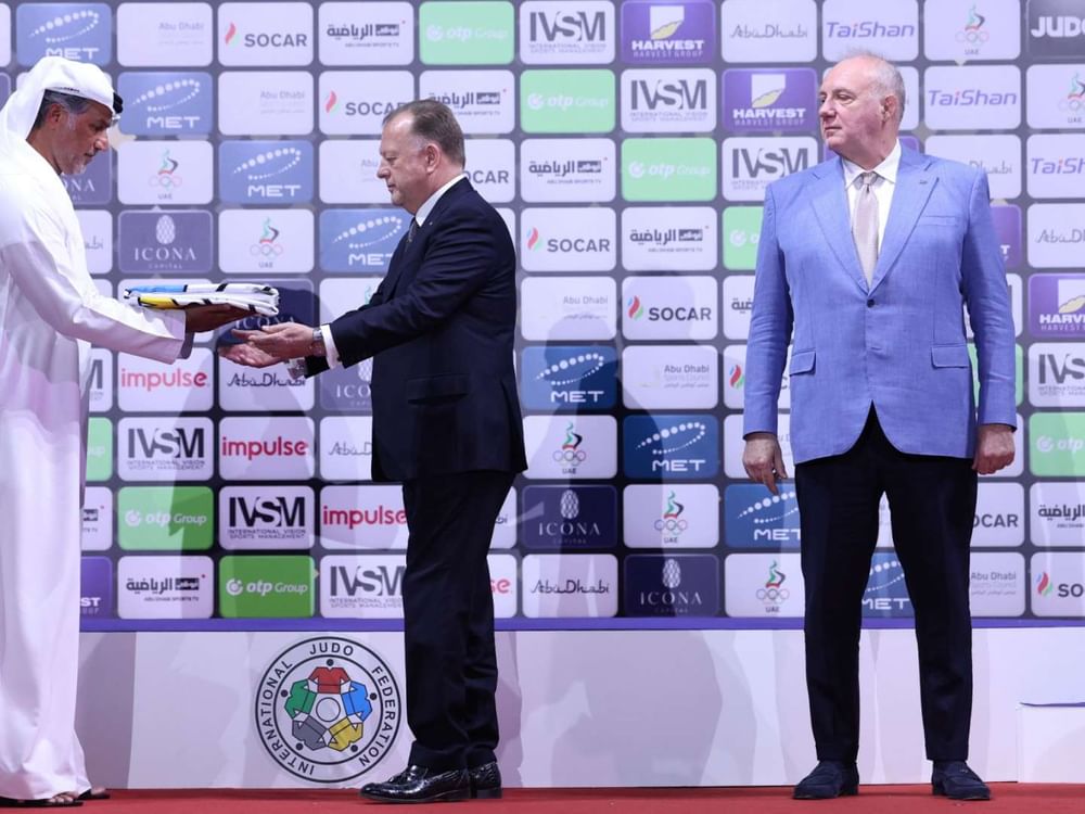 منتخب روسيا يتوج بلقب أبوظبي "جراند سلام" للجودو