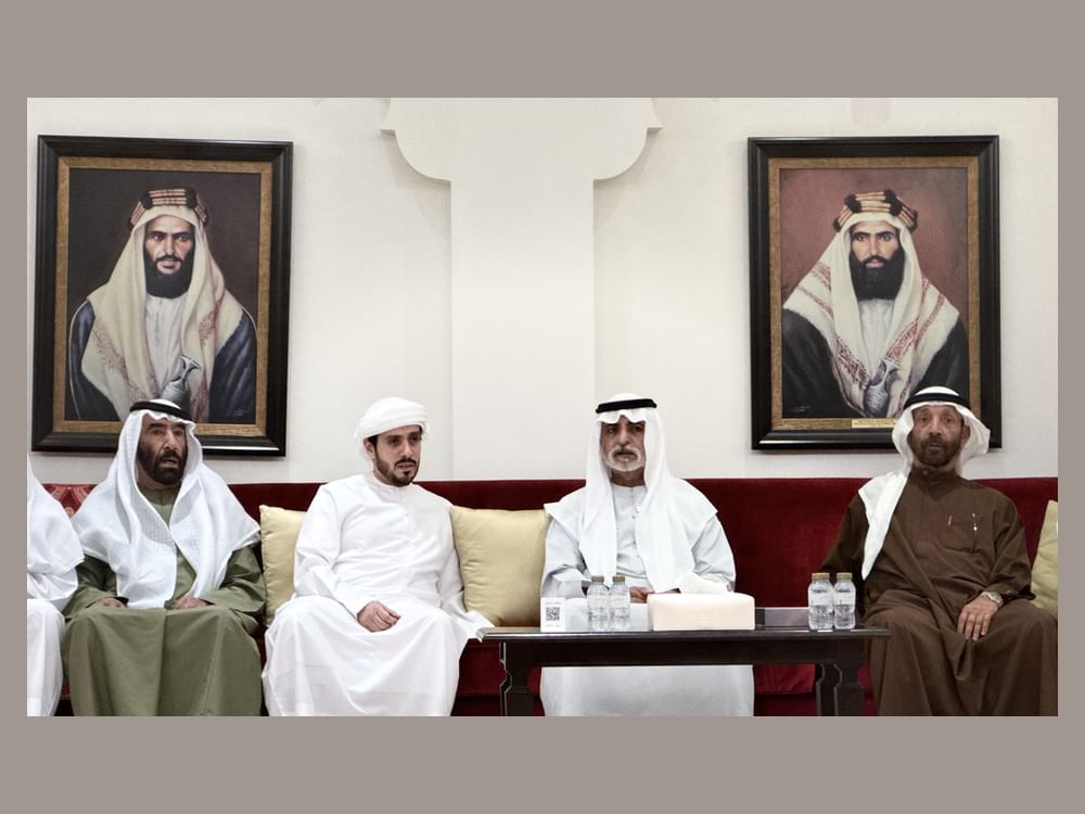 نهيان بن مبارك يعزي في وفاة شمسة فارس المزروعي بمدينة العين