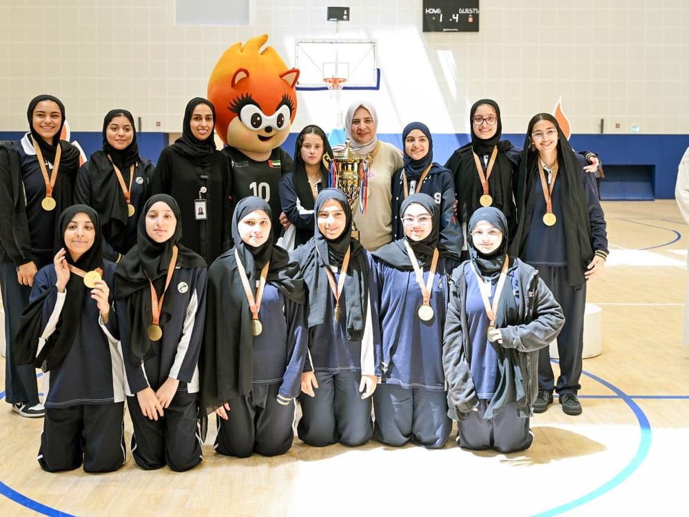 Academia Fatima Bint Mubarak lança festivais esportivos escolares em todo o país