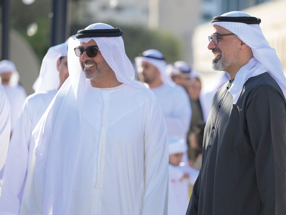 بحضور حامد بن زايد.. خالد بن محمد بن زايد يزور فعاليات