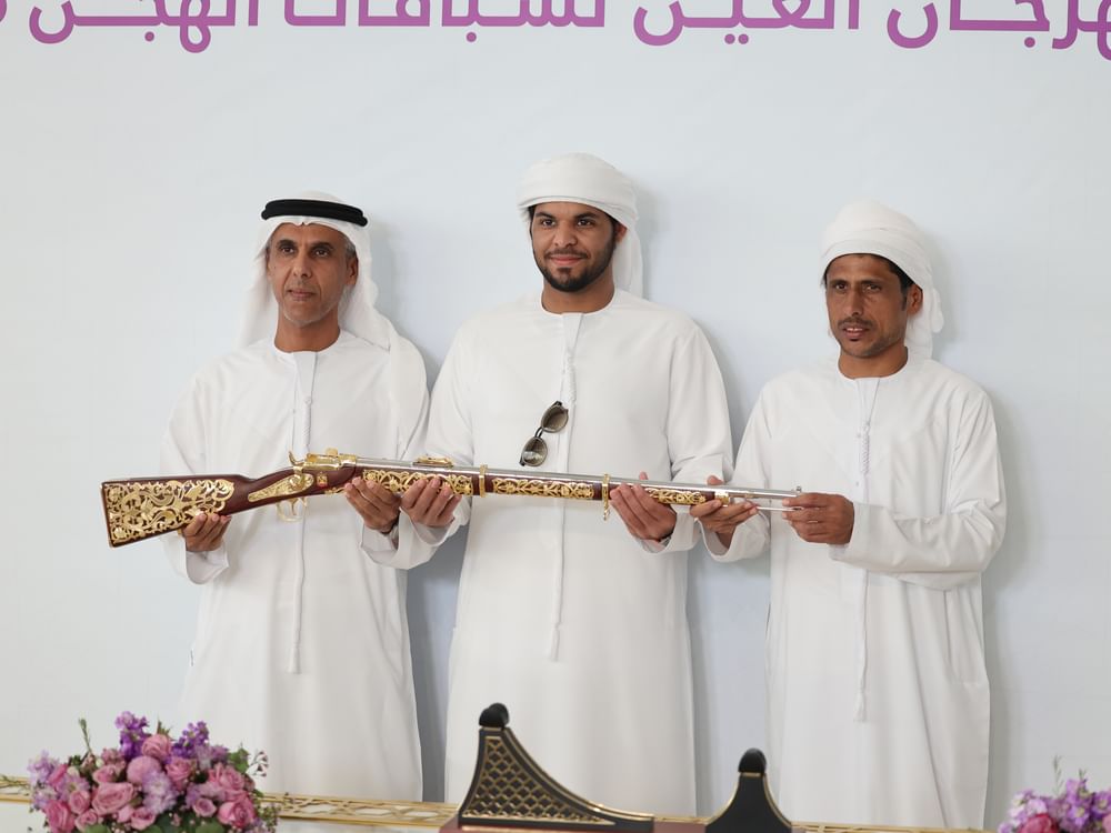 "ود" تحصد "الكأس" و"السريع" يحرز "البندقية" في "الثنايا" بمهرجان العين للهجن