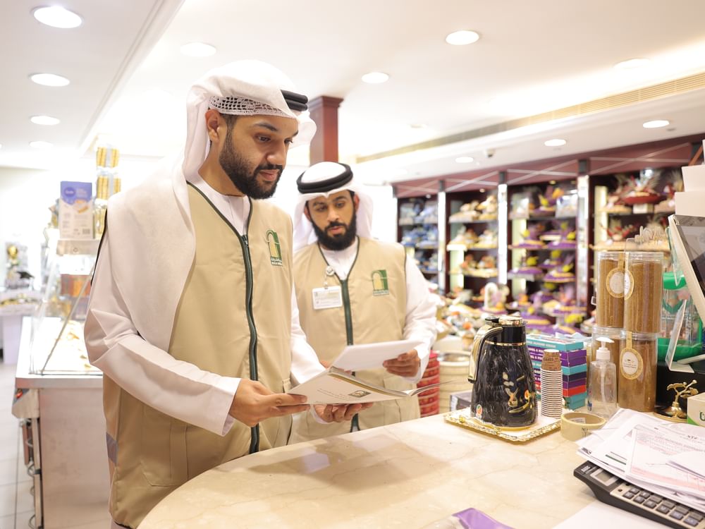 بلدية الشارقة تنهي استعداداتها لاستقبال عيد الأضحى