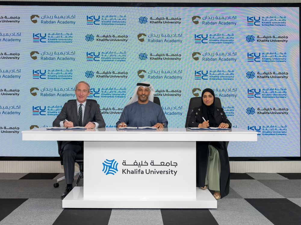 Khalifa University’s KUEC signs MoU with Rabdan Academy