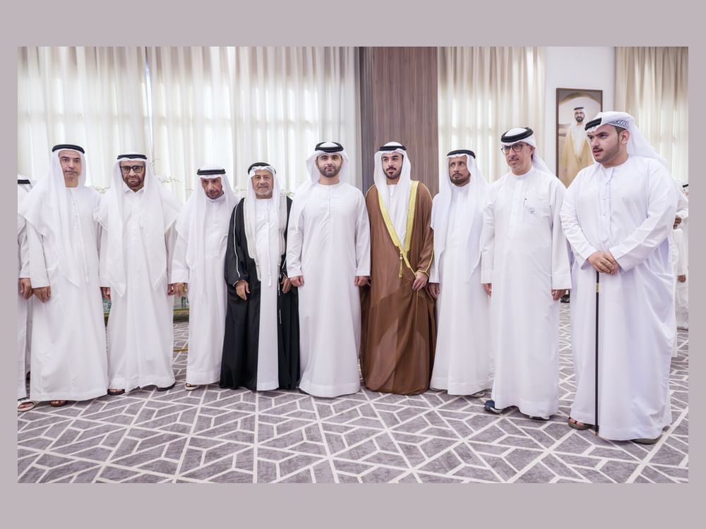منصور بن محمد يحضر أفراح الزعابي والعلي