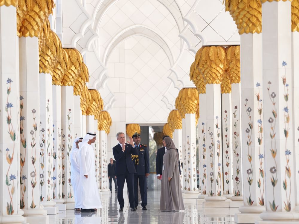 Prime Minister of Canada visits Sheikh Zayed Grand Mosque in Abu Dhabi