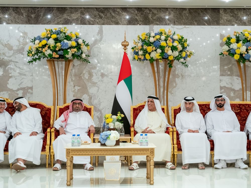 سعود بن صقر يستقبل وزيري الثقافة والتجارة الخارجية وجموع المهنئين بشهر رمضان المبارك