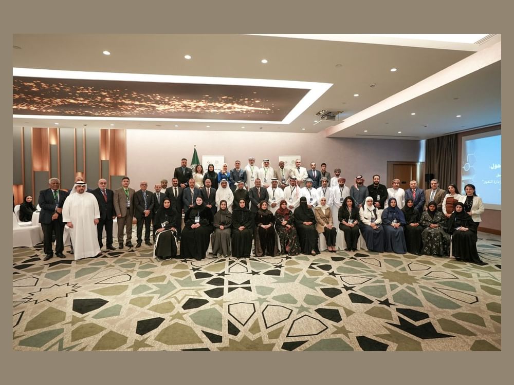 ملتقى عربي يدعو إلى اعتماد "إعلان الشارقة" خارطة طريق للتحول المؤسسي الذكي