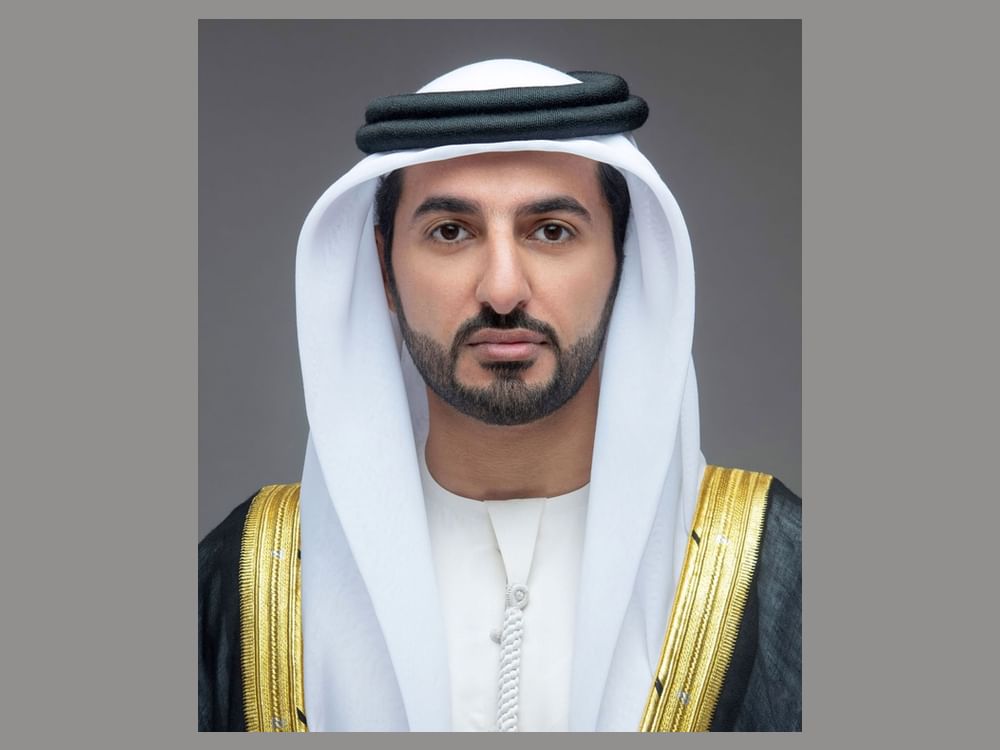 راشد بن حميد: المرأة الإماراتية أثبتت ريادتها وتميزها في شتى الميادين