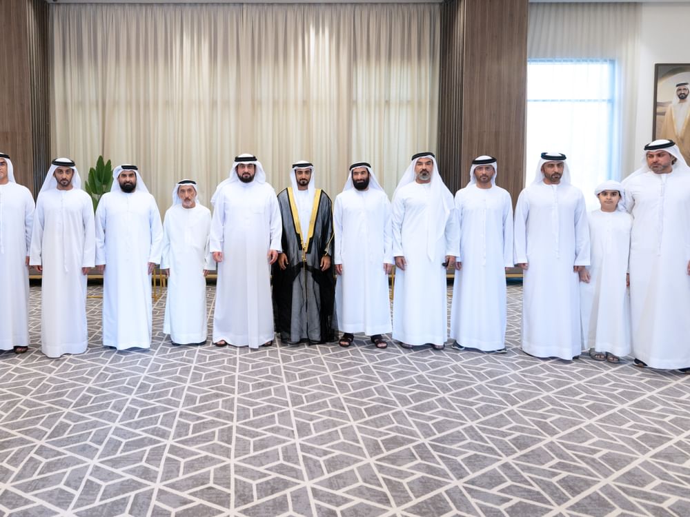 أحمد بن محمد يحضر أفراح الفلاسي والمطروشي