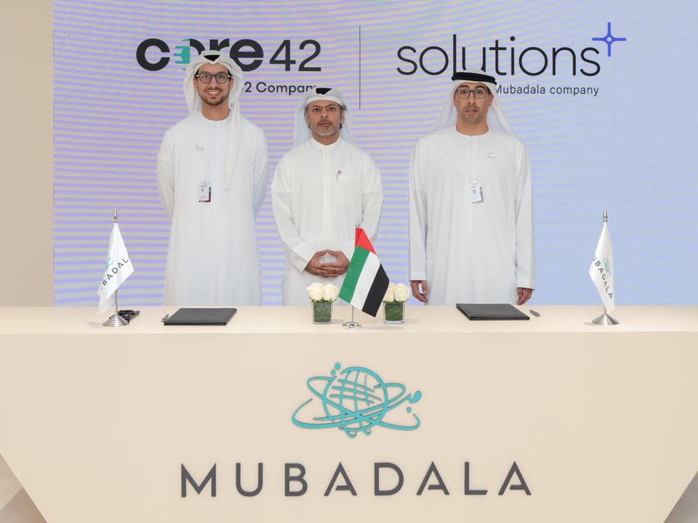 شراكة إستراتيجية بين "كور42" و"سلوشنز+" لتوفير بنية تحتية سيادية لمجموعة "مبادلة للاستثمار" والجهات الحكومية في أبوظبي