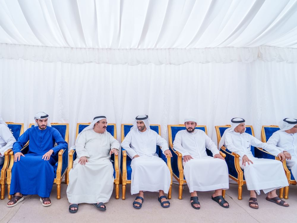 خالد بن سعود يعزي في وفاة يوسف عبيد الحمر 