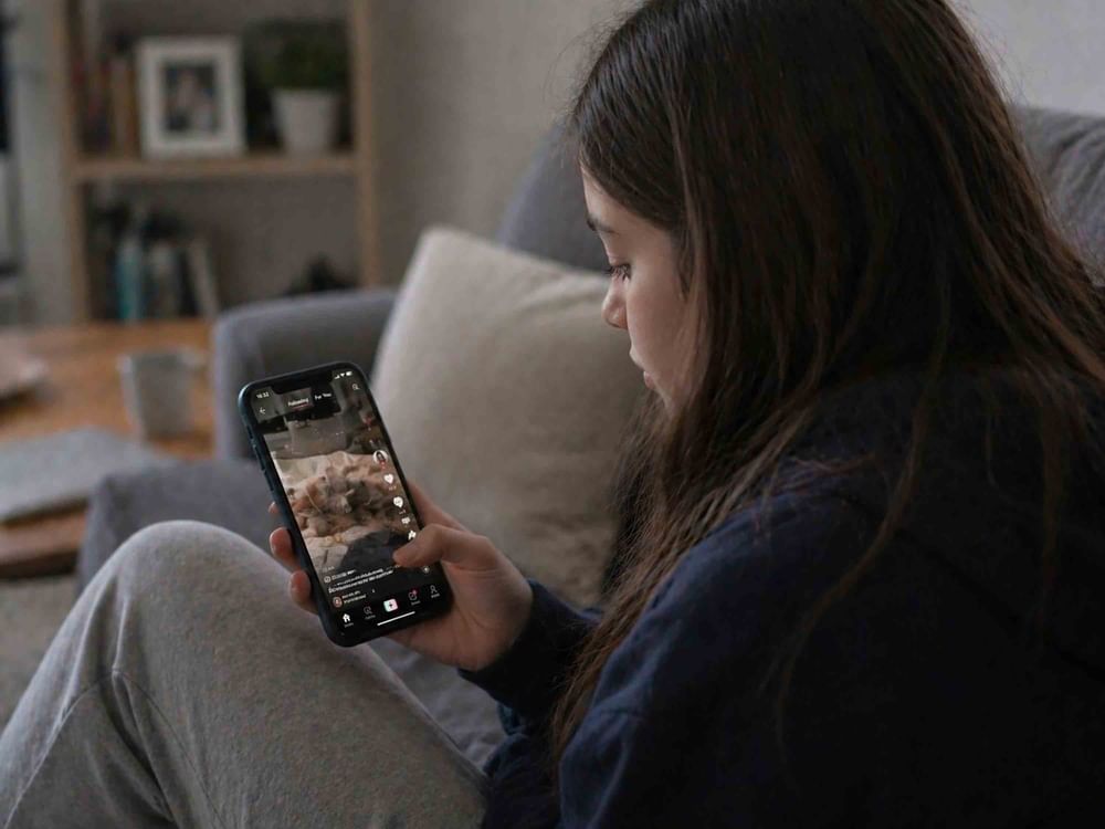 UK government to restrict social media for under-16s
