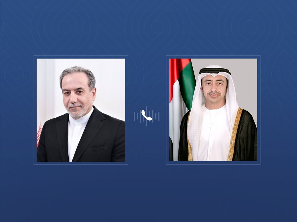 Ministro das Relações Exteriores dos Emirados Árabes Unidos discute situação regional com chanceler do Irã