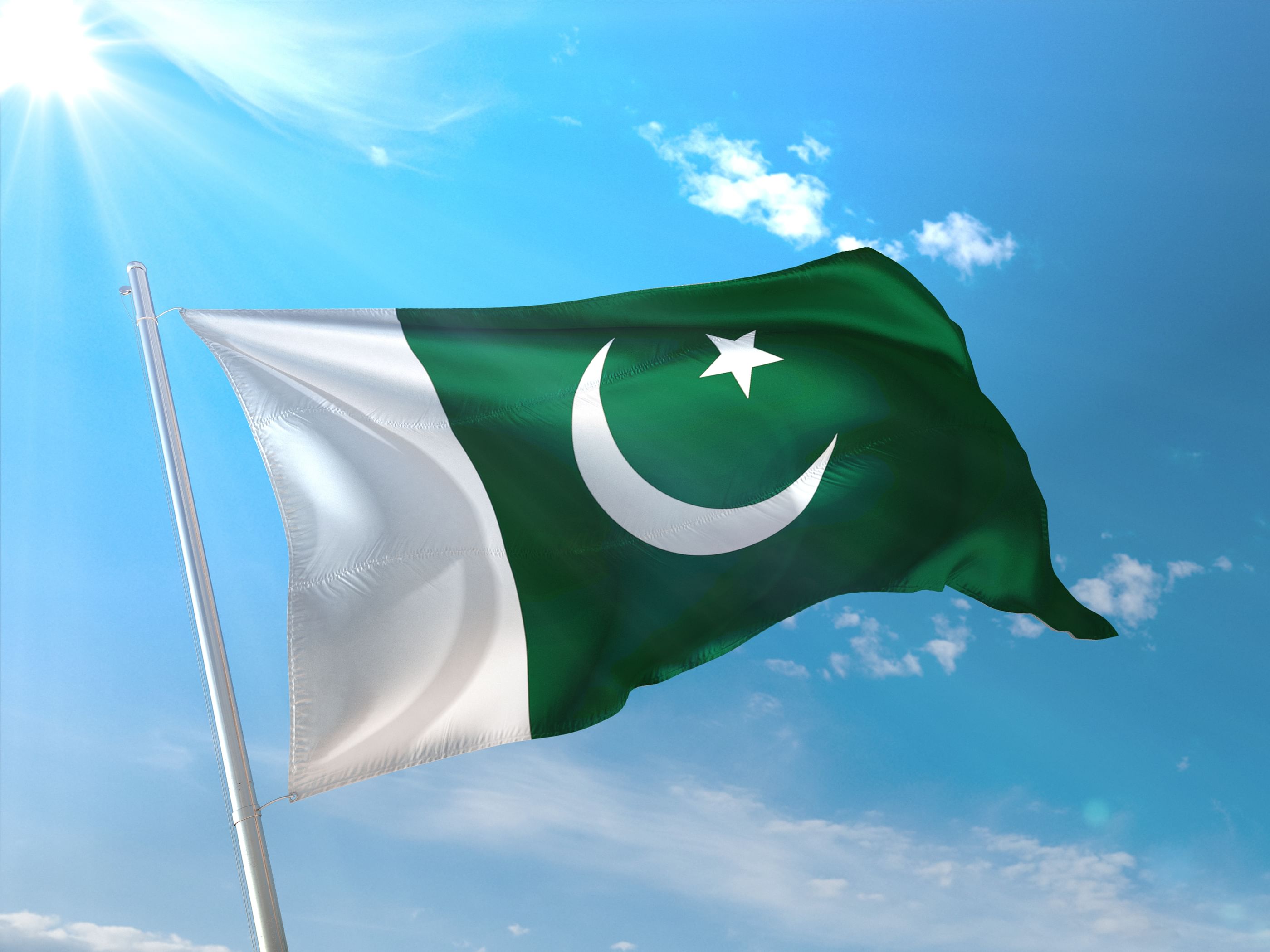 Storm in Pakistan's Karachi kills 19, injures dozens