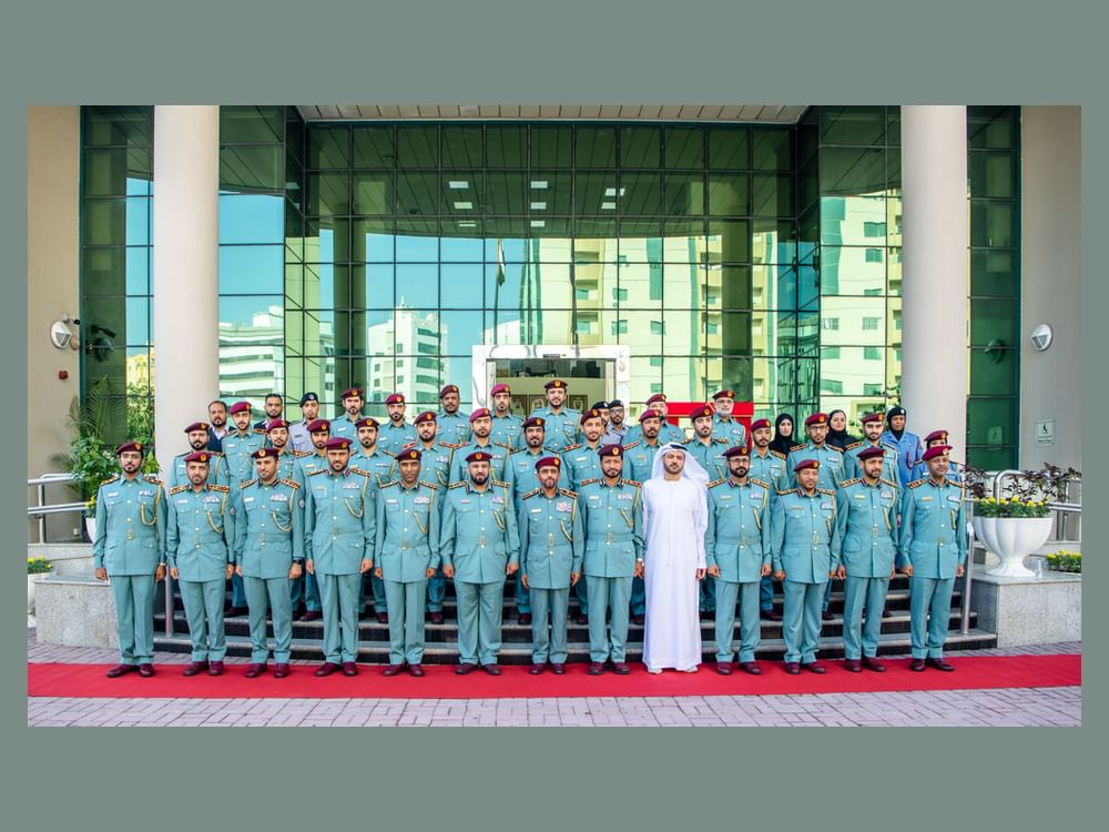 MoI Under-Secretary unveils '5 star' plaque at service delivery centres in Sharjah