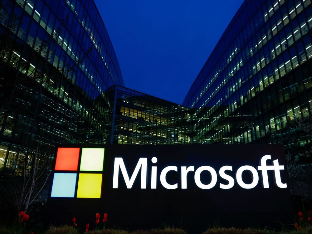 Microsoft becomes second company to reach $4 trillion valuation