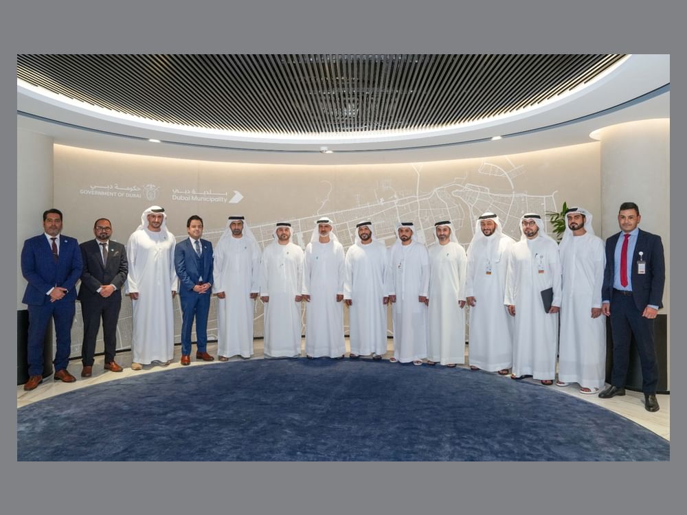 بلدية دبي وشركة باركن توقعان مذكرة تفاهم لرفع الكفاءة التشغيلية للمواقف العامة
