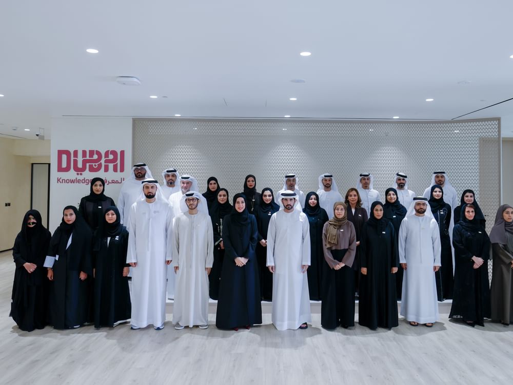 Hamdan bin Mohammed visits KHDA, commends education community, high level of institutional readiness