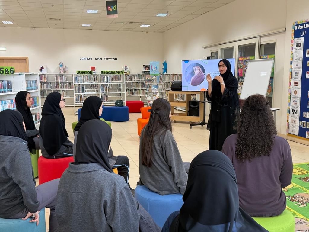  الأرشيف والمكتبة الوطنية يحتفي بيوم المرأة الإماراتية 