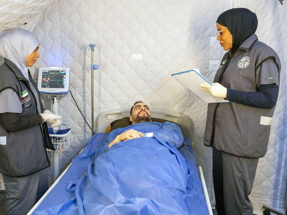 المستشفى الإماراتي العائم بالعريش يجري جراحة متقدمة لمريض من غزة حالته الصحية حرجة