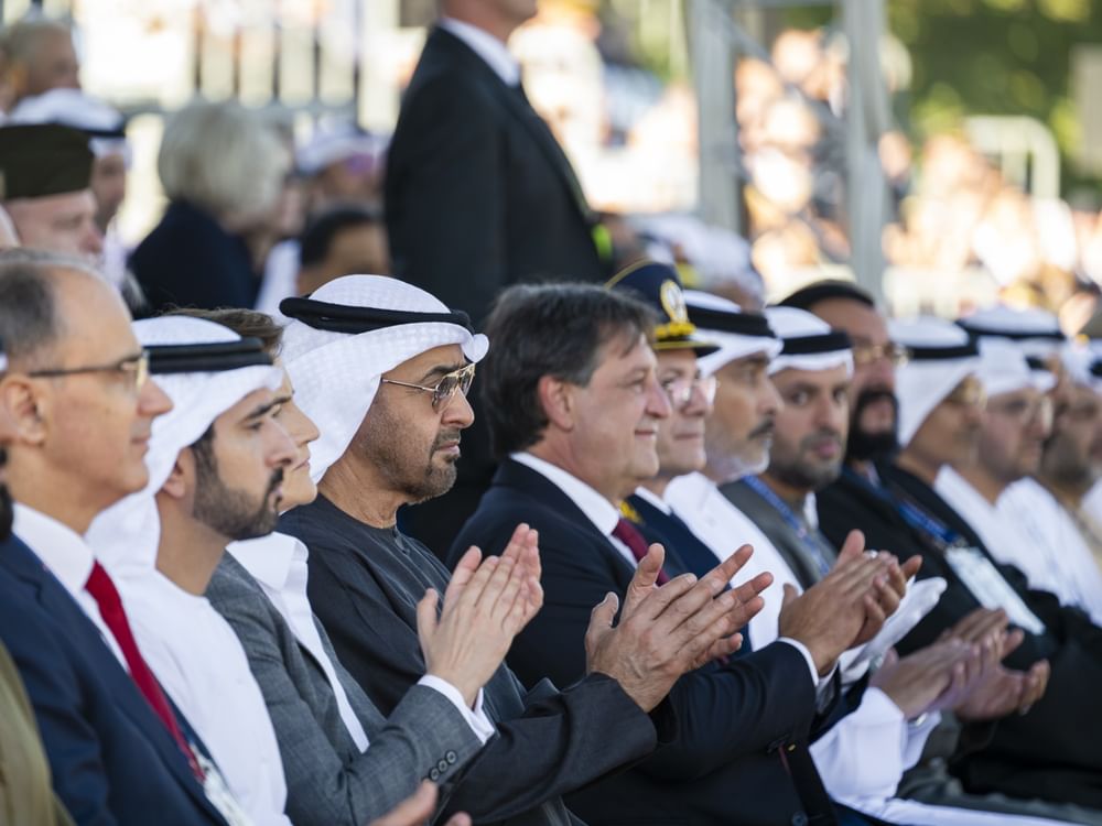 رئيس الدولة والرئيس ألكسندر فوتشيتش يشهدان العرض العسكري الذي يقام بمناسبة الاحتفالات بـ"يوم الوحدة والحرية والعلم الصربي"