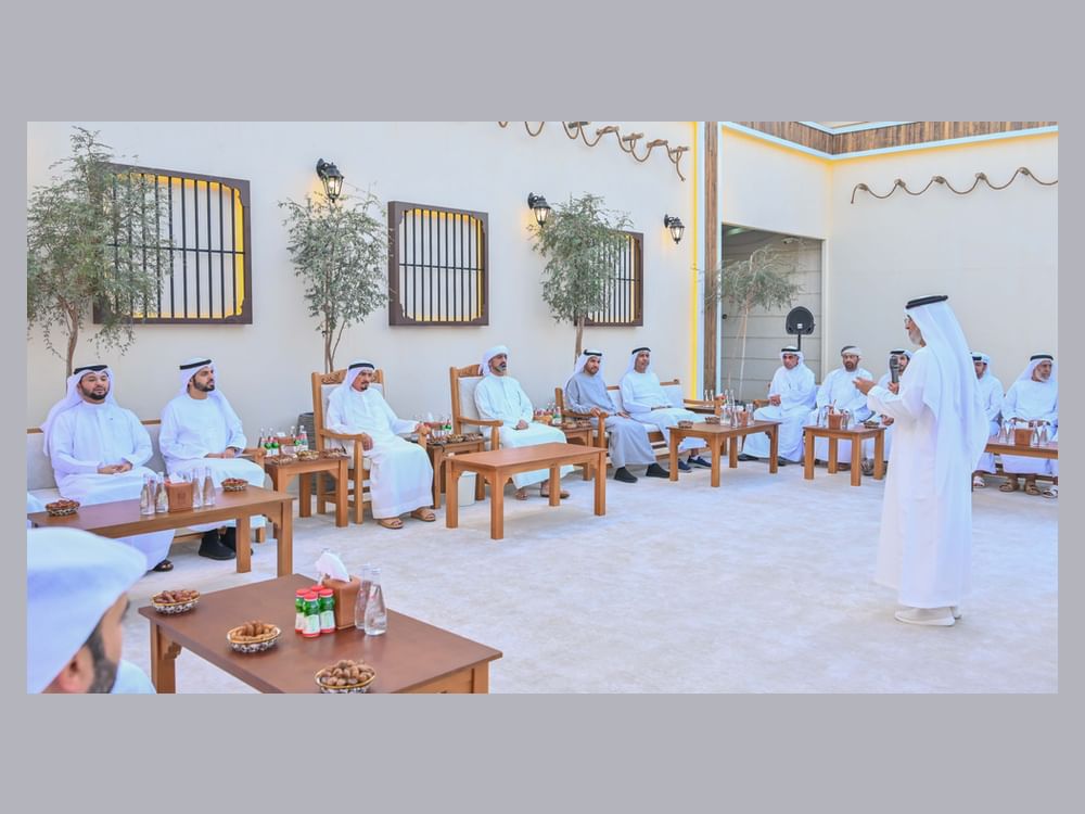 حاكم عجمان وولي عهده يحضران إطلاق