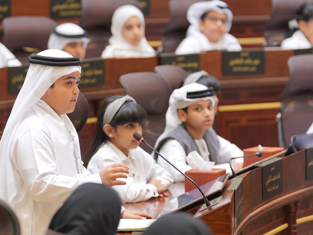 مجلسا شورى أطفال وشباب الشارقة يثمنان دعم حاكم الشارقة وقرينته للأجيال الصاعدة ودورها في المجتمع