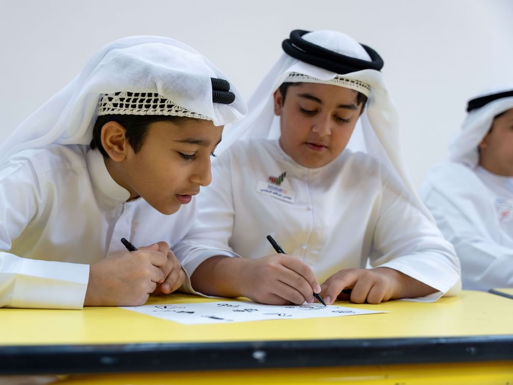 "أطفال الشارقة": إعداد الأطفال للتعامل الواعي مع العالم الرقمي ضرورة لمستقبلهم