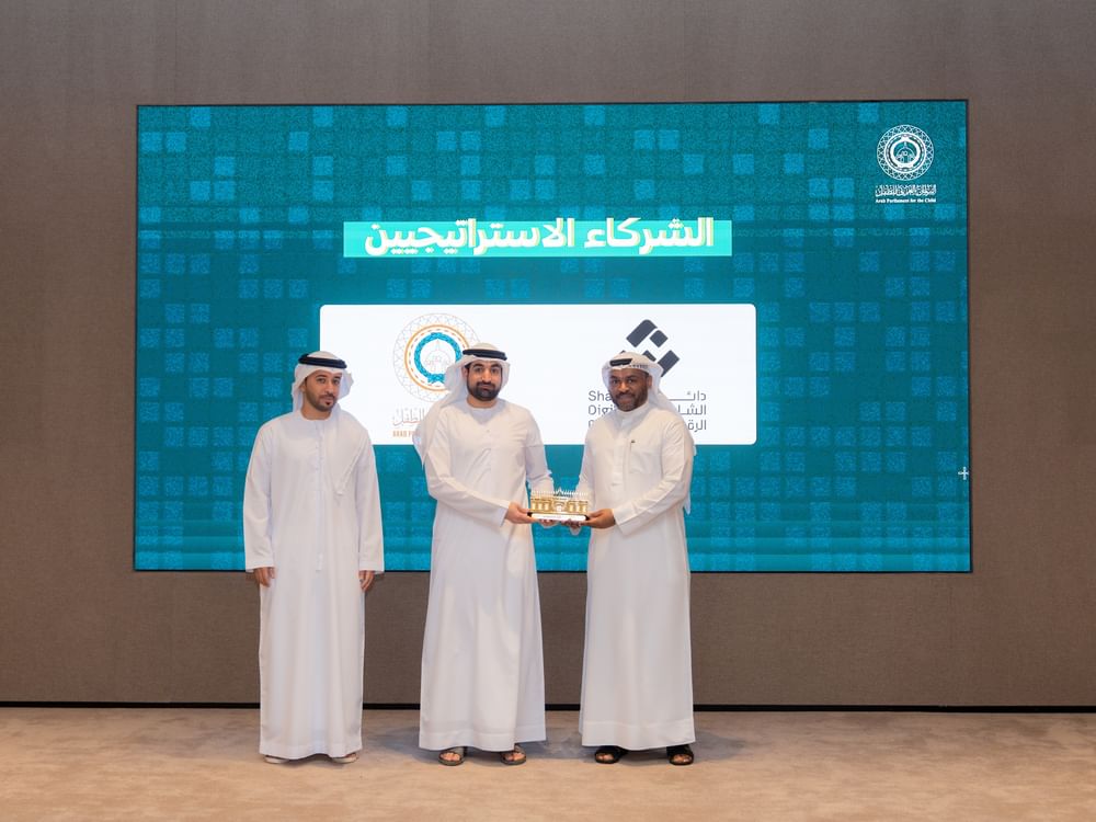 البرلمان العربي للطفل يكرم شركاءه الإستراتيجيين 
