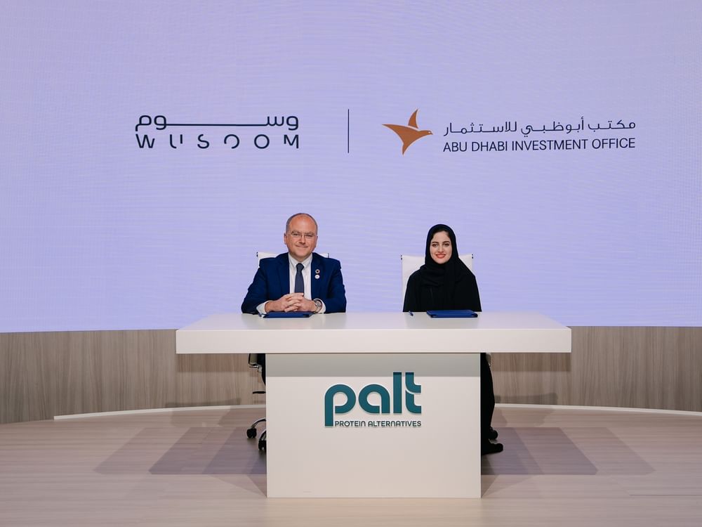"مكتب أبوظبي للاستثمار" يوقع اتفاقية مع "وسوم القابضة" لتعزيز الأمن الغذائي