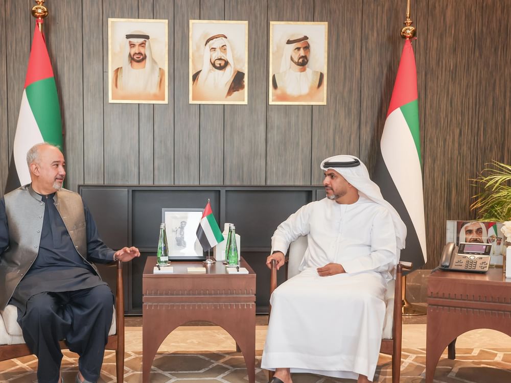 وزير العدل يبحث مع سفير باكستان علاقات التعاون القضائي